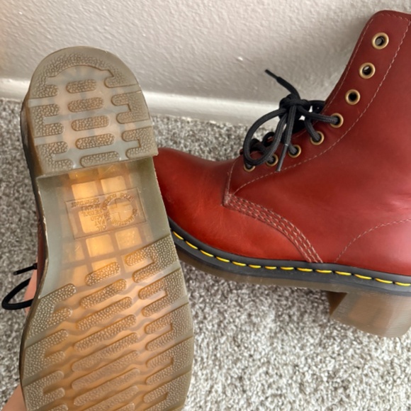 RARE Dr Martens Maroon Clemency Boot - Picture 4 of 5